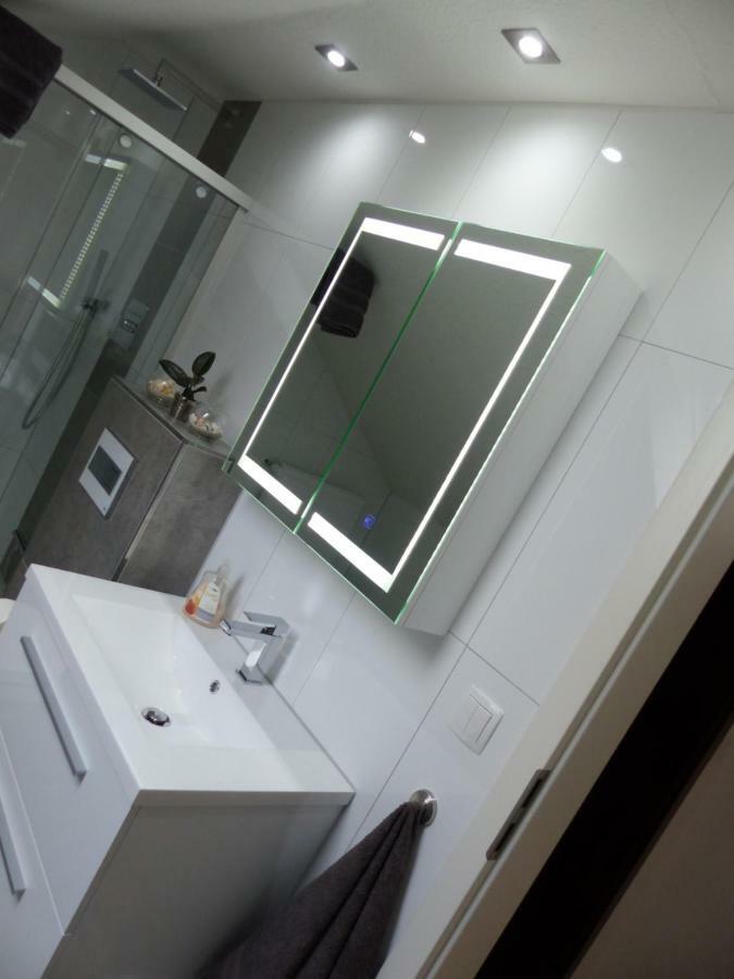Schoene Komplette Ferienwohnung In Wesel Wesel  Exteriör bild